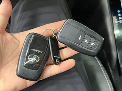 2022 Toyota Levin 185T CVT Luxury, белый — фото 19