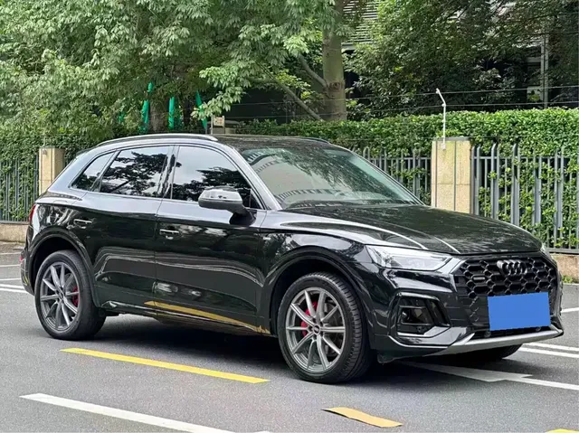 2022 Audi Q5L 40T RS