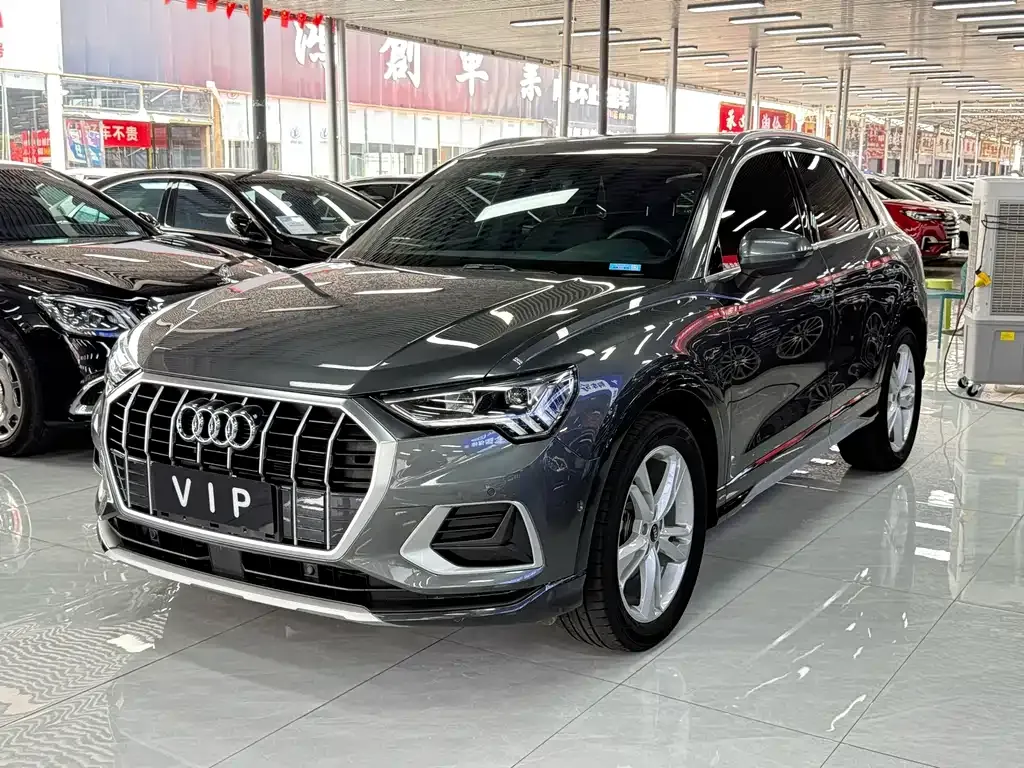 2022 Audi Q3 35 TFSI Fashion