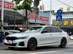 2022 BMW 3 Series 325Li M Sport Night Package, белый — фото 2
