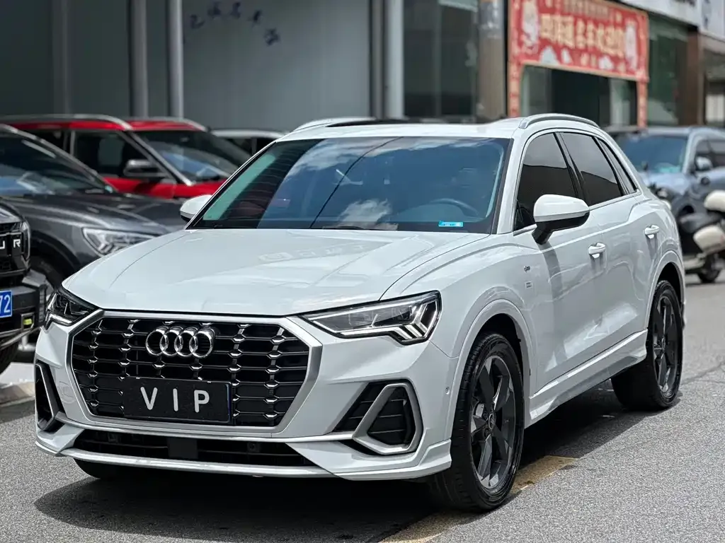 2022 Audi Q3 35 TFSI