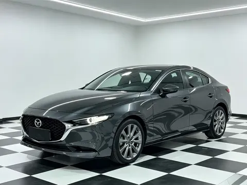 2023 Mazda 3 2.0L AT