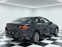 2023 Mazda 3 2.0L AT — фото 10