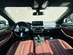 2023 BMW 5 Series 5 530Li M, белый — фото 6