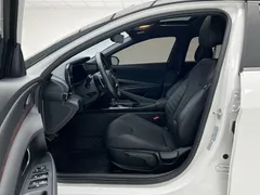 2022 Hyundai Elantra 240TGDi DCT GLX Elite, белый — фото 6