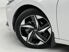 2022 Hyundai Elantra 240TGDi DCT GLX Elite, белый — фото 9