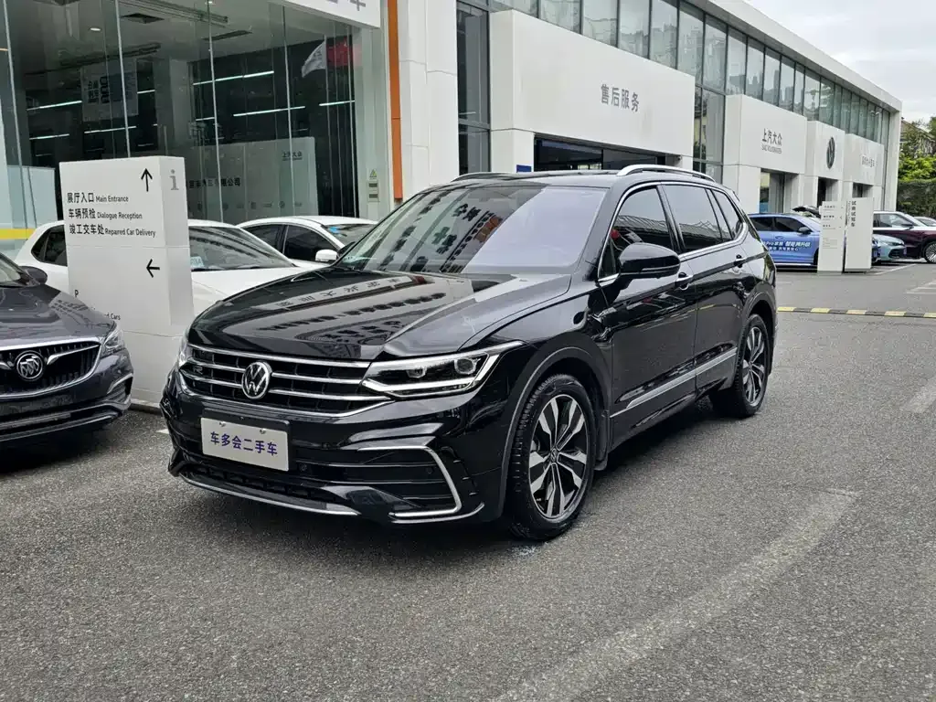 2022 Volkswagen Tiguan L 330TSI AT 2WD R-Line