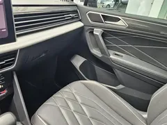 2022 Volkswagen Tiguan L 330TSI AT 2WD R-Line, чёрный — фото 11