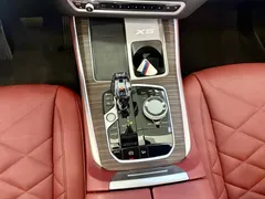 2022 BMW X5 40Li M, чёрный — фото 8
