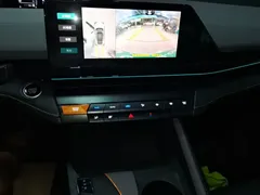 2022 Changan UNI-V 1.5T Premium, белый — фото 9