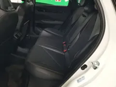 2022 Changan UNI-V 1.5T Premium, белый — фото 13