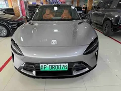 2025 Xiaomi YU7 4WD Max — фото 1