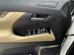 2021 Toyota Vellfire 2.5L Hybrid HV Ultimate, белый — фото 8