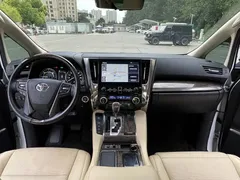 2021 Toyota Vellfire 2.5L Hybrid HV Ultimate, белый — фото 11