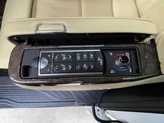 2021 Toyota Vellfire 2.5L Hybrid HV Ultimate, белый — фото 21