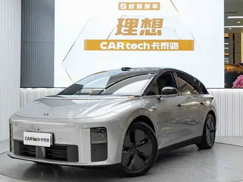 2025 Li Auto i6 2WD Standard