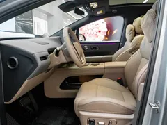 2025 Li Auto i6 2WD Standard — фото 27