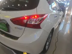 2021 Nissan Tiida 1.6L CVT, белый — фото 8