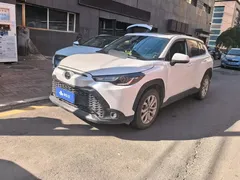 2023 Toyota Frontlander 2.0L CVT Advanced, белый — фото 1