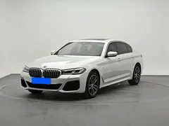 2022 BMW 5 Series 5 525Li M, белый — фото 1