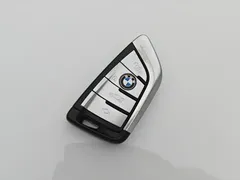 2022 BMW 5 Series 5 525Li M, белый — фото 13