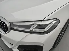 2022 BMW 5 Series 5 525Li M, белый — фото 14