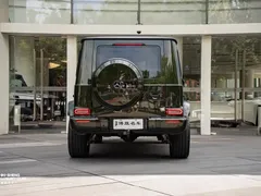 2022 Mercedes-Benz G-Class AMG G 63, зелёный — фото 8