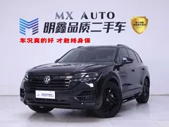 2021 Volkswagen Touareg 3.0TSI, чёрный — фото 1