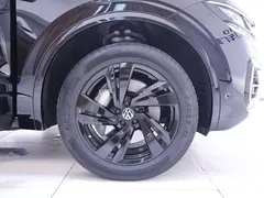 2021 Volkswagen Touareg 3.0TSI, чёрный — фото 6