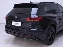 2021 Volkswagen Touareg 3.0TSI, чёрный — фото 8