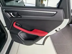 2020 Porsche Macan 2.0T, белый — фото 25