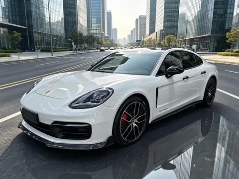 2023 Porsche Panamera 2.9T