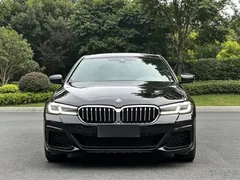 2022 BMW 5 Series 5 530Li M, чёрный — фото 10
