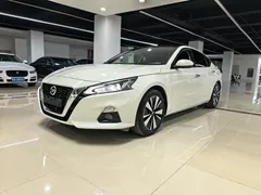 2021 Nissan Teana 2.0L XL Comfort, белый — фото 2