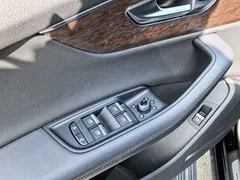 2023 Audi Q7 55 TFSI quattro S line, чёрный — фото 14