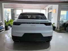 2019 Porsche Cayenne Coupe 3.0T, белый — фото 5