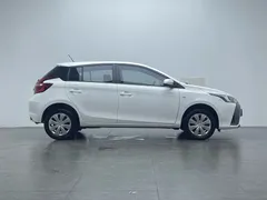 2022 Toyota Yaris L Zhixuan 1.5L CVT PLUS, белый — фото 9