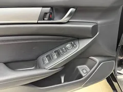 2022 Honda Accord Hybrid 2.0L, чёрный — фото 15