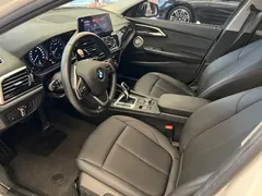 2021 BMW 1 Series 120i M Sport, белый — фото 8