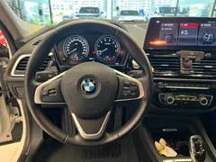 2021 BMW 1 Series 120i M Sport, белый — фото 11