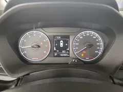 2021 Geely Vision X3 1.5L CVT Premium, белый — фото 12