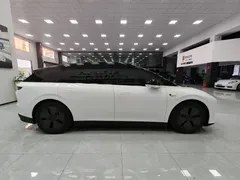 2025 Li Auto i6 2WD Standard, белый — фото 4