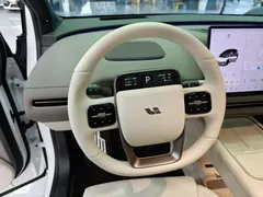 2025 Li Auto i6 2WD Standard, белый — фото 14