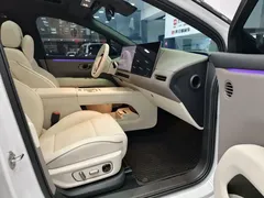 2025 Li Auto i6 2WD Standard, белый — фото 22