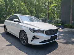2022 Geely Emgrand 4 1.5L CVT, белый — фото 3