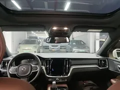 2022 Volvo S60 T8 PHEV 4WD Luxury, белый — фото 18