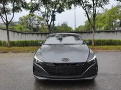 2022 Hyundai Elantra 1.5L CVT LUX — фото 3