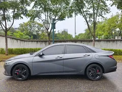 2022 Hyundai Elantra 1.5L CVT LUX — фото 4