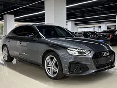 2022 Audi A4L 40 TFSI — фото 3