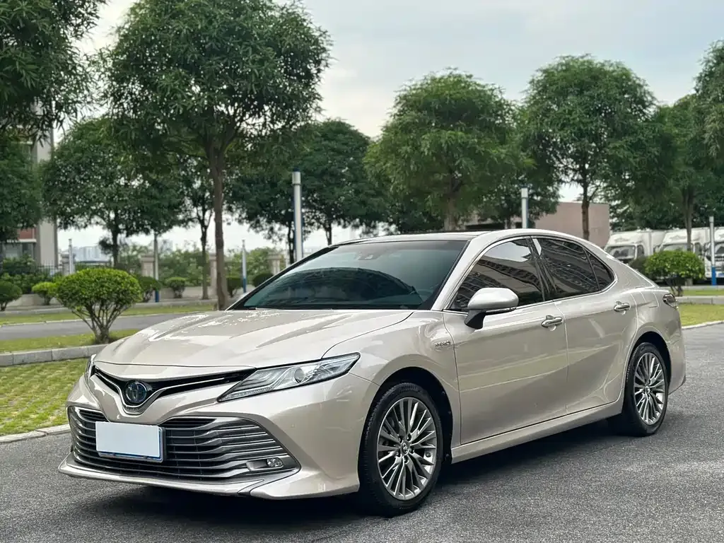 2019 Toyota Camry Hybrid 2.5HG Luxury